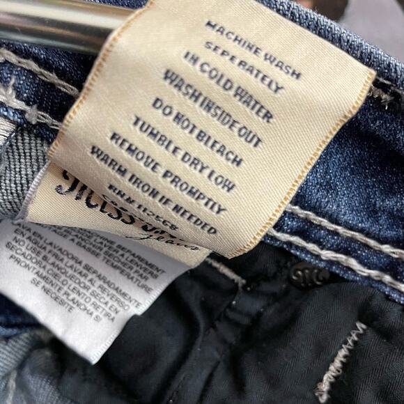 Miss Me Angel Wing Rhinestone Western Cropped Capri Distressed Stretch Jeans 26 - Picture 16 of 16